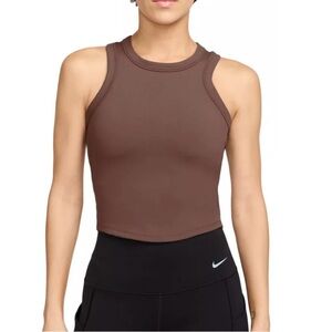 Nike One Fitted Dri-Fit Cropped Tank Top